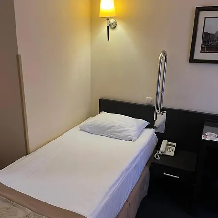 Optima Dworzec Ξενοδοχείο 3*