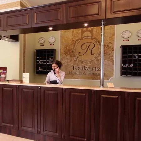 Optima Dworzec 리비프