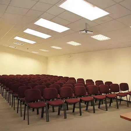 Otel Optima Dworzec 3*