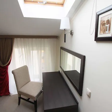 Otel Optima Dworzec 3*