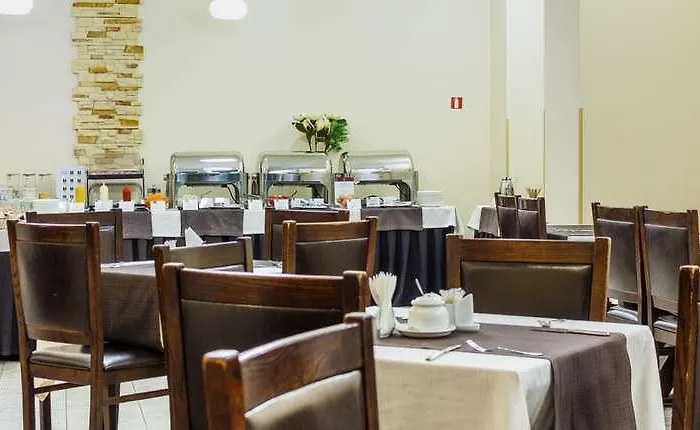 Hotel Optima Dworzec Lviv