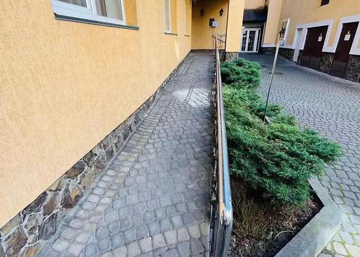 Hotel Optima Dworzec 3*