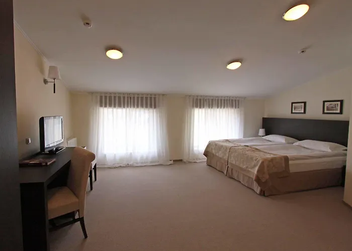 Optima Dworzec 3* リヴィウ