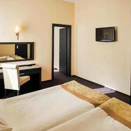 Hotel Optima Dworzec 3*