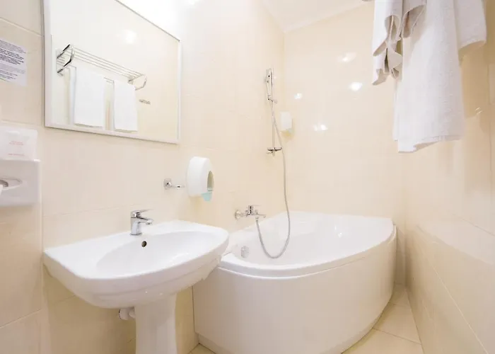 Optima Dworzec 3* Львов