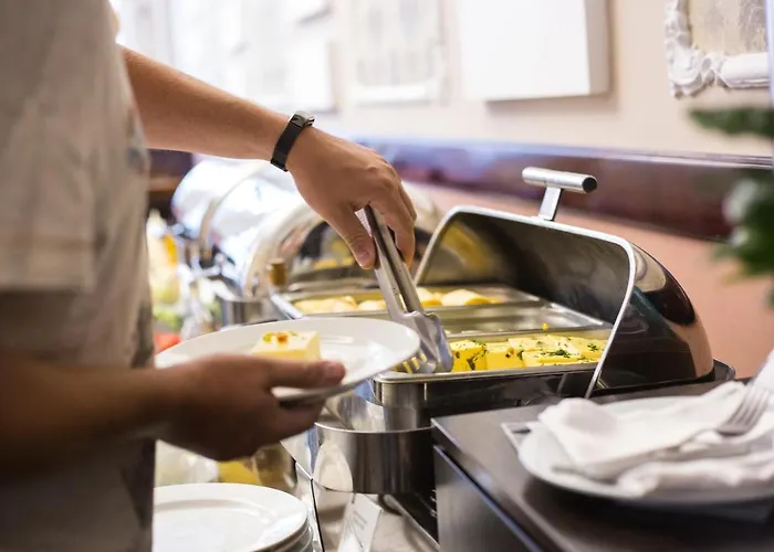 Optima Dworzec Отель 3*