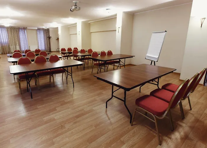 Optima Dworzec 3* Львов