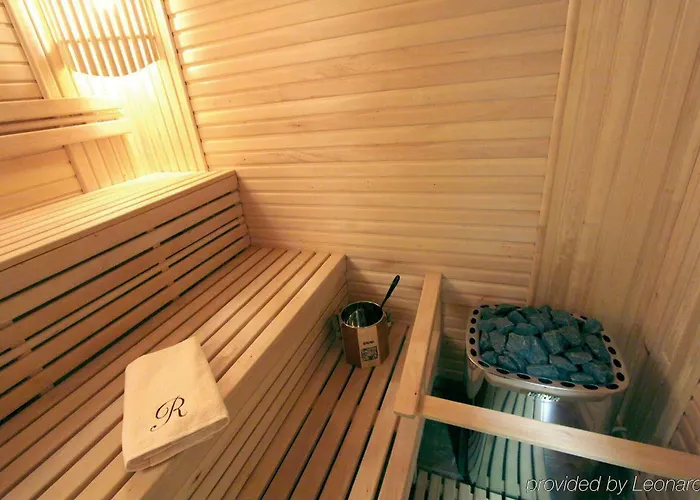 Optima Dworzec Львов